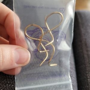 16ga swirl earrings